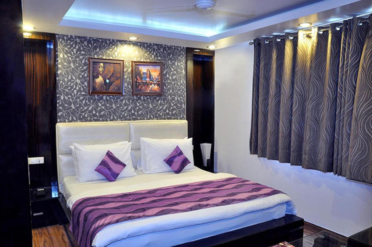 Hotel Elegance New Delhi Eksteriør billede